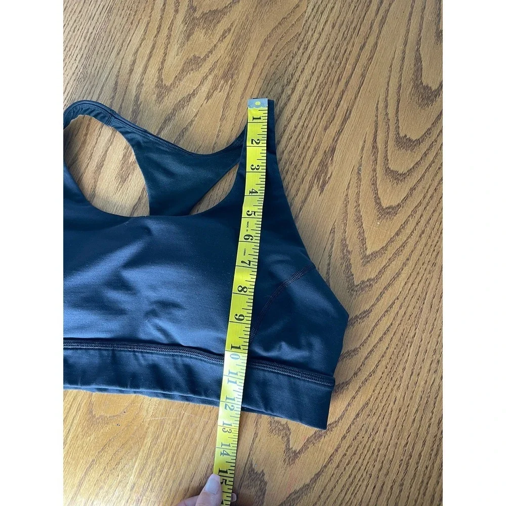 Lululemon Luxtreme Strappy Racerback Sports Bra Sz 10 PTP 16